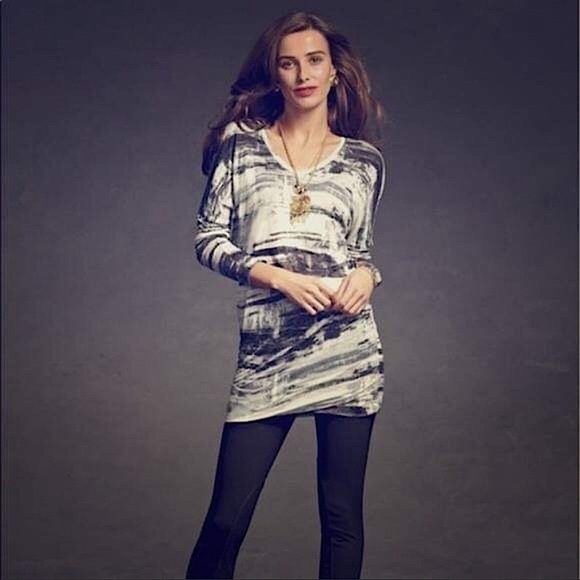 CABI Paintbrush Tunic Style #130 Size XS - Picture 1 of 5